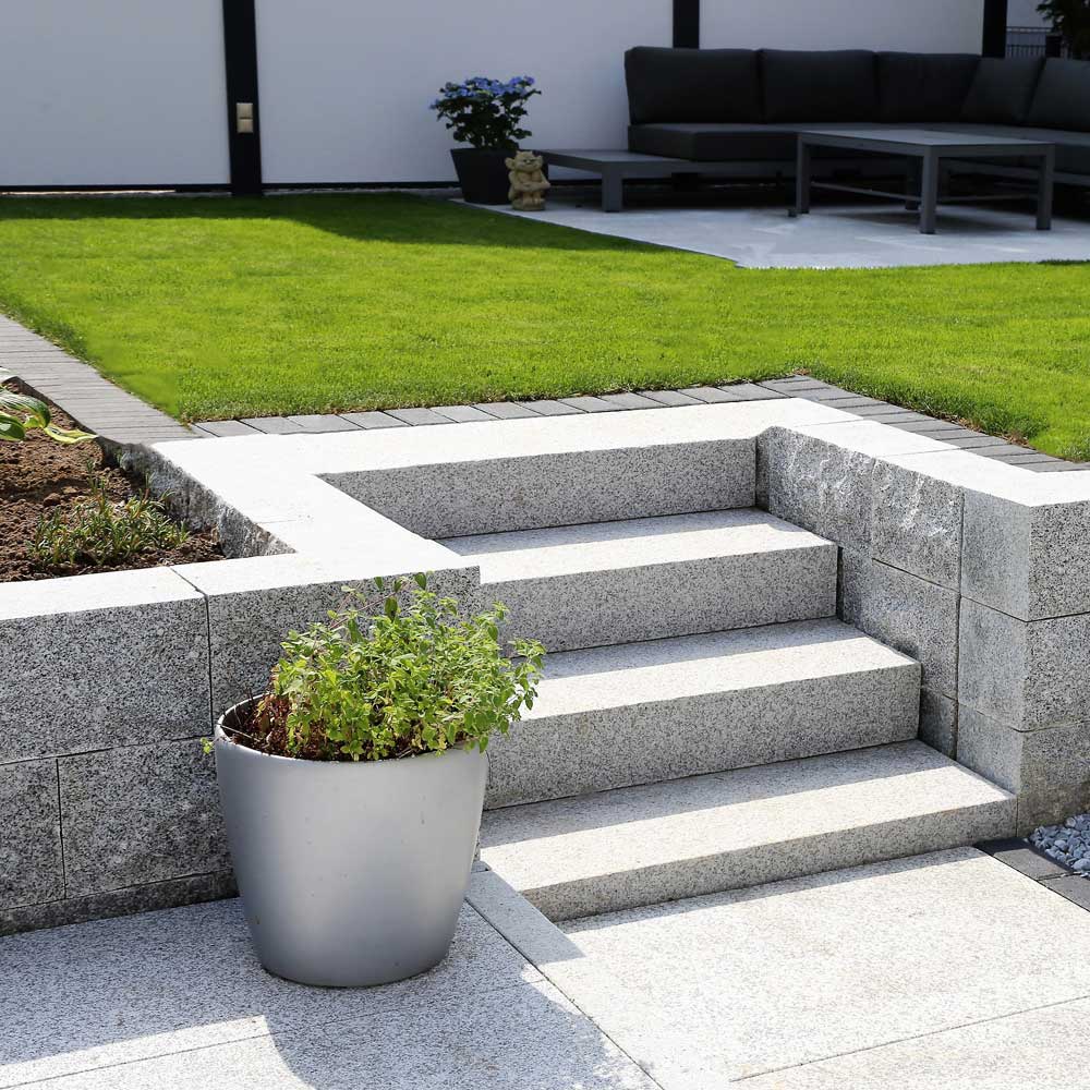 Residential Hardscapes Service